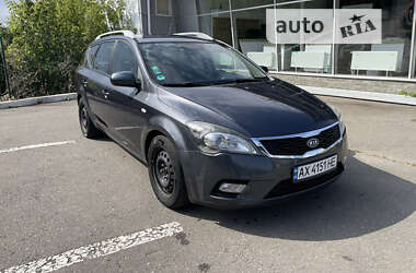 Універсал Kia Ceed 2010 в Харкові