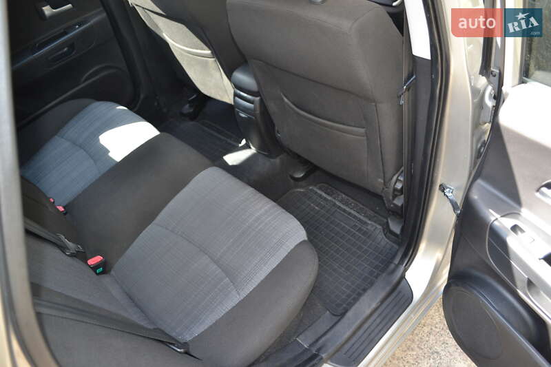 Універсал Kia Ceed 2010 в Долинській