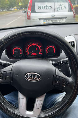 Универсал Kia Ceed 2011 в Львове