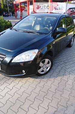 Хэтчбек Kia Ceed 2008 в Львове