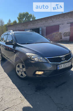 Универсал Kia Ceed 2009 в Хмельницком