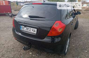 Хэтчбек Kia Ceed 2008 в Николаеве