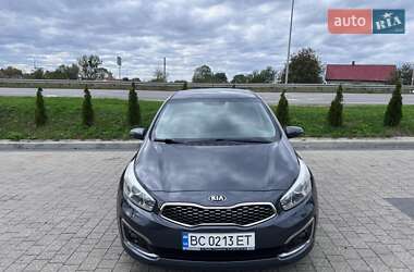 Хэтчбек Kia Ceed 2016 в Львове