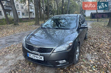 Хэтчбек Kia Ceed 2009 в Львове