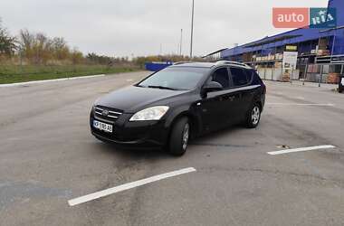 Универсал Kia Ceed 2008 в Запорожье