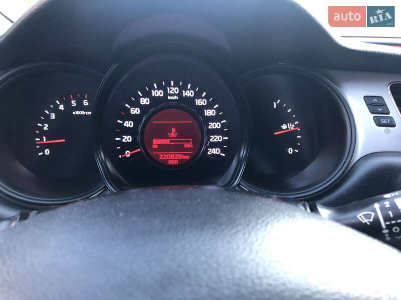 Универсал Kia Ceed 2012 в Ивано-Франковске