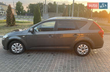 Универсал Kia Ceed 2011 в Харькове