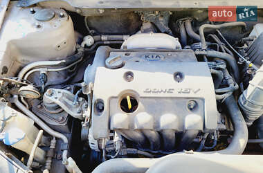 Хэтчбек Kia Ceed 2007 в Раздельной