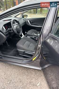 Универсал Kia Ceed 2012 в Запорожье