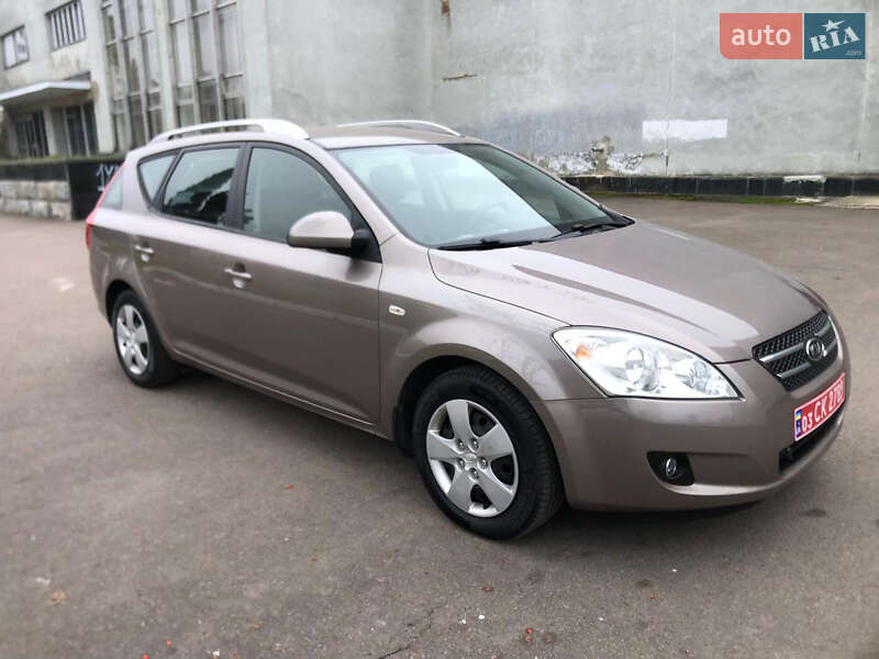 Универсал Kia Ceed 2009 в 
