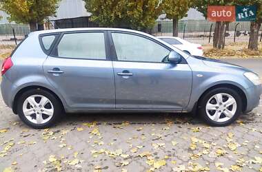 Хетчбек Kia Ceed 2007 в Черкасах