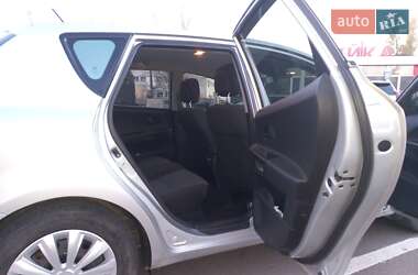 Хэтчбек Kia Ceed 2009 в Чугуеве