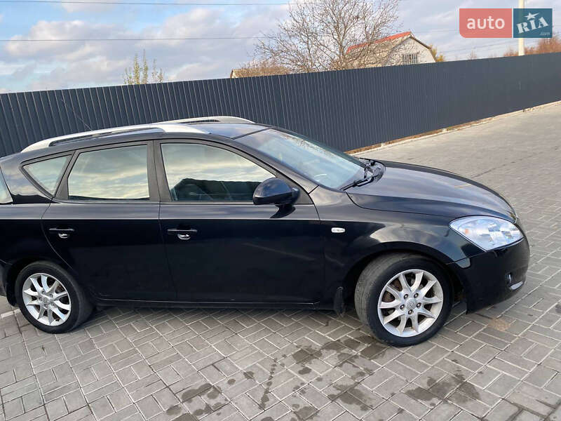 Универсал Kia Ceed 2009 в Черкассах