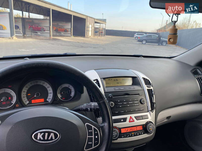 Универсал Kia Ceed 2009 в Черкассах