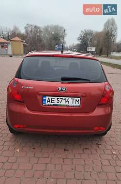 Хэтчбек Kia Ceed 2008 в Днепре