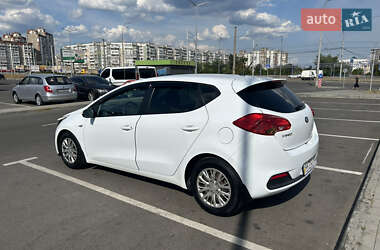 Хетчбек Kia Ceed 2012 в Києві