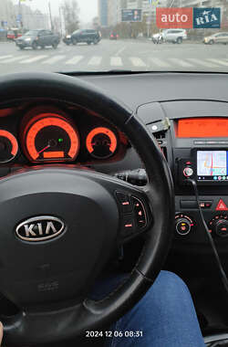 Хэтчбек Kia Ceed 2007 в Киеве