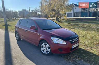 Хетчбек Kia Ceed 2008 в Миколаєві