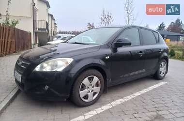 Хэтчбек Kia Ceed 2007 в Львове