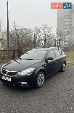 Універсал Kia Ceed 2011 в Горішніх Плавнях