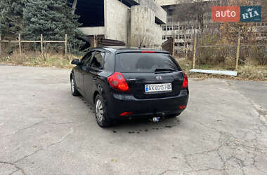 Хэтчбек Kia Ceed 2008 в Днепре