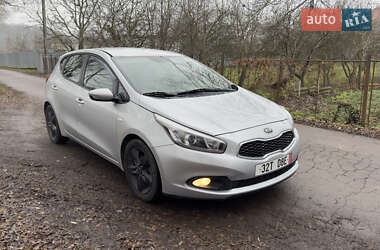 Хетчбек Kia Ceed 2013 в Мукачевому