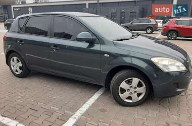 Хетчбек Kia Ceed 2008 в Києві