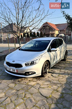 Хетчбек Kia Ceed 2013 в Мукачевому