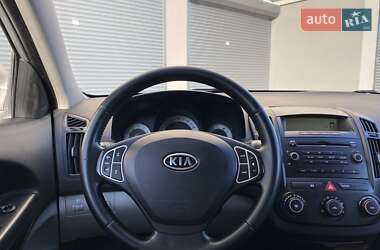 Універсал Kia Ceed 2009 в Хмельницькому