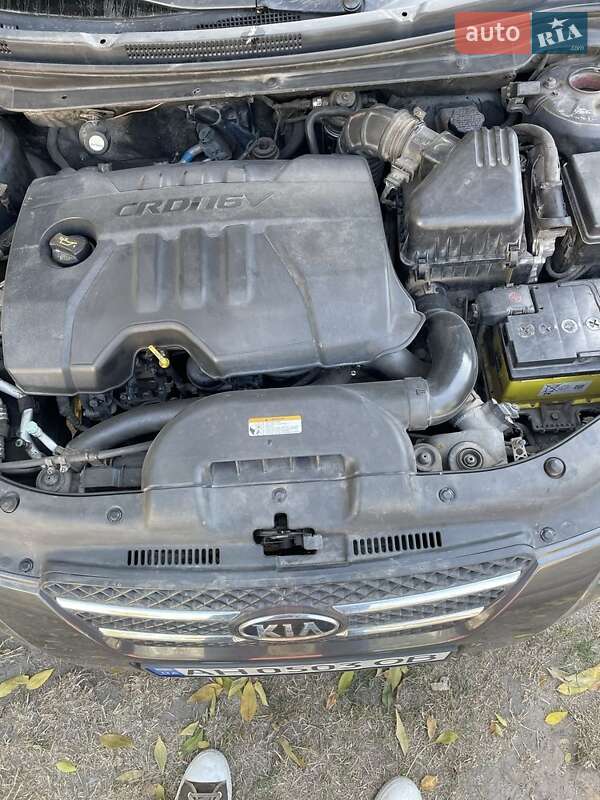 Хэтчбек Kia Ceed 2008 в Каменском