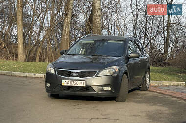 Универсал Kia Ceed 2012 в Киеве