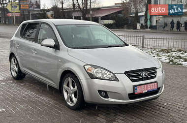 Хетчбек Kia Ceed 2009 в Рівному