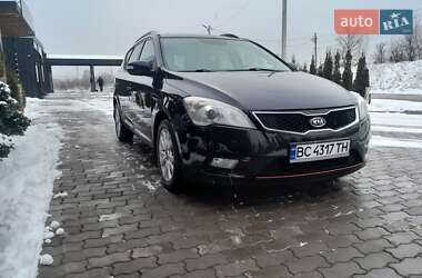 Універсал Kia Ceed 2010 в Яворові