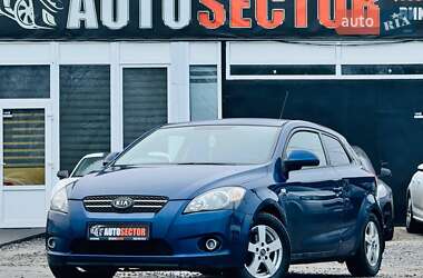 Хэтчбек Kia Ceed 2008 в Харькове