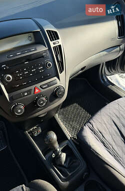 Универсал Kia Ceed 2008 в 