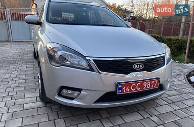 Універсал Kia Ceed 2010 в Вінниці