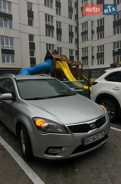 Универсал Kia Ceed 2011 в Львове