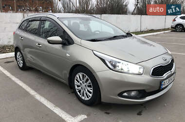 Универсал Kia Ceed 2013 в Днепре