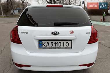 Хэтчбек Kia Ceed 2010 в Днепре