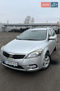 Универсал Kia Ceed 2010 в Киеве