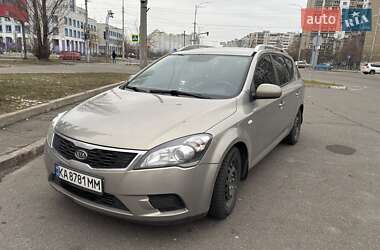 Універсал Kia Ceed 2010 в Києві