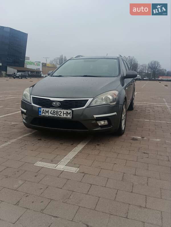 Kia Ceed 2011