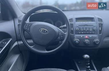 Хэтчбек Kia Ceed 2007 в Днепре