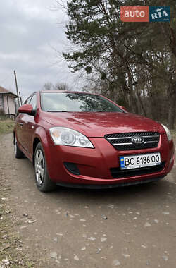 Хетчбек Kia Ceed 2008 в Львові