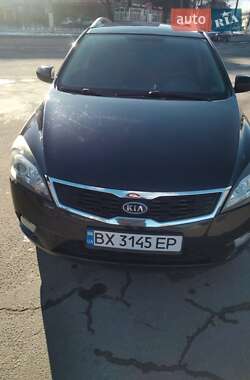 Універсал Kia Ceed 2010 в Житомирі