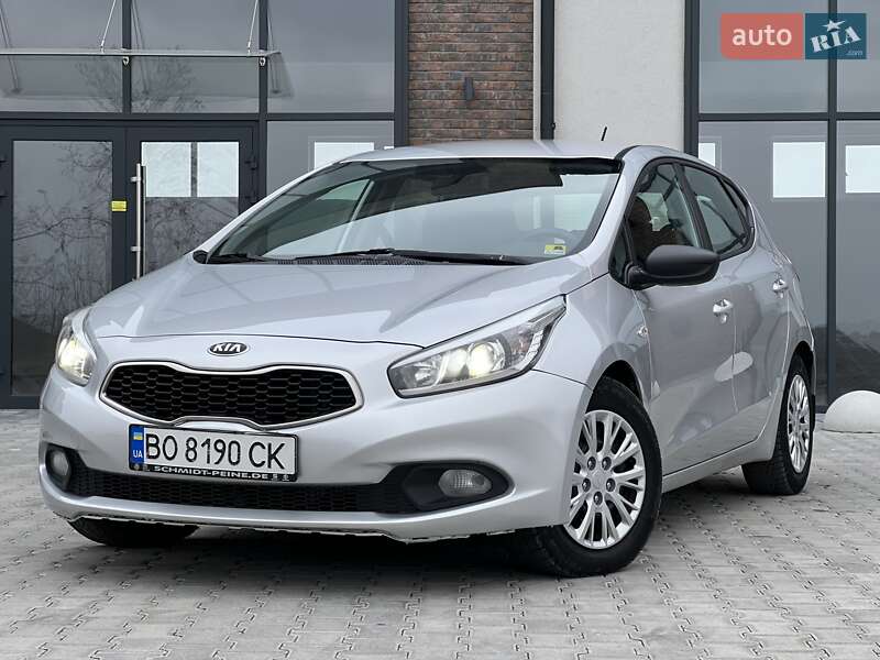 Хэтчбек Kia Ceed 2012 в Тернополе