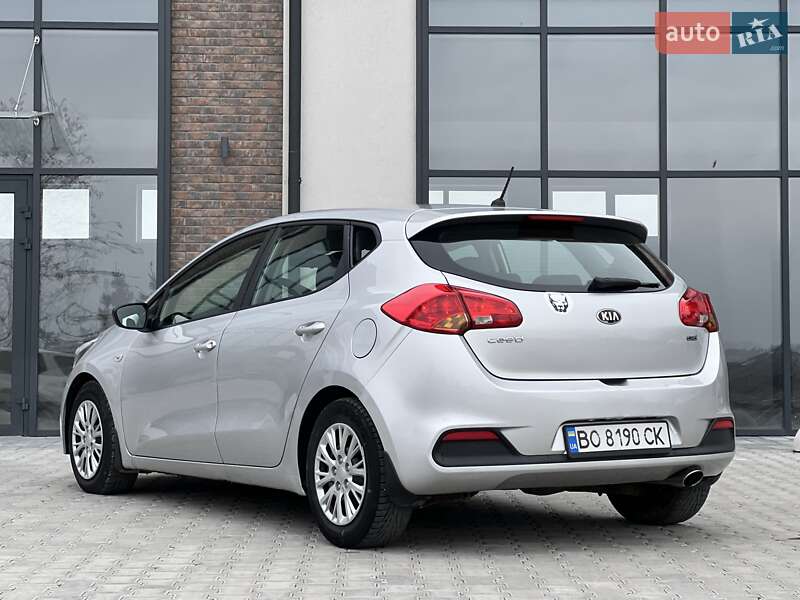 Хэтчбек Kia Ceed 2012 в Тернополе