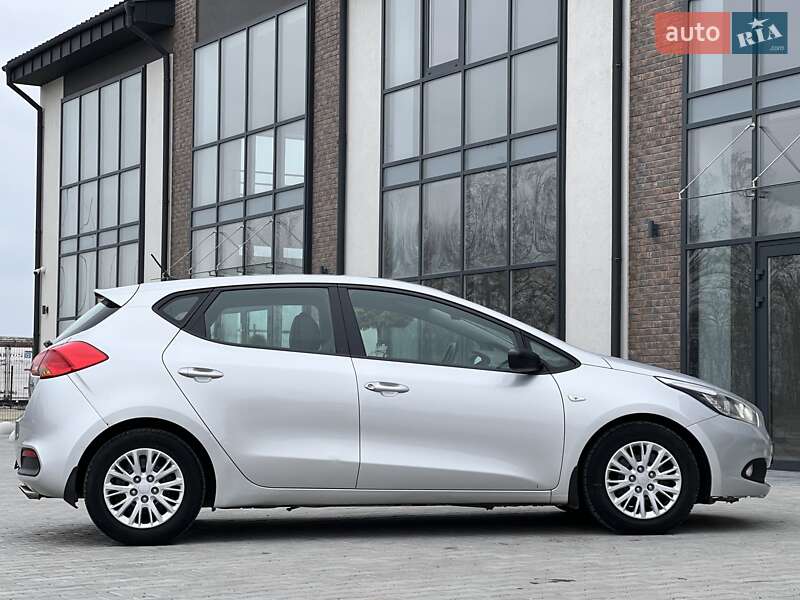 Хэтчбек Kia Ceed 2012 в Тернополе