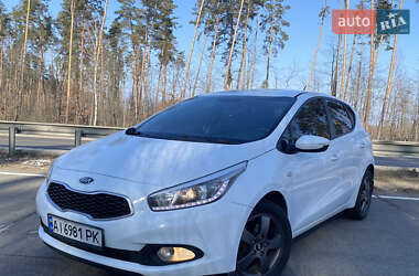 Хетчбек Kia Ceed 2013 в Житомирі