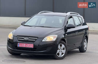 Универсал Kia Ceed 2008 в Луцке